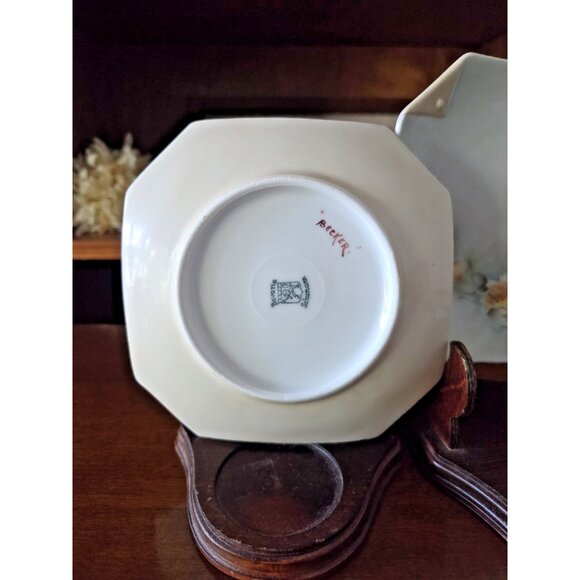 Schumann Bavaria Hand Painted Yellow Roses Plates Signed Becker 5 3/8” Pair - Picture 6 of 8